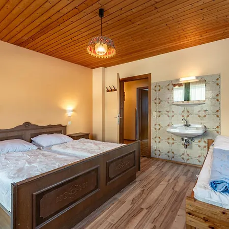 Pilz By Interhome Tatil Evi Rohrmoos